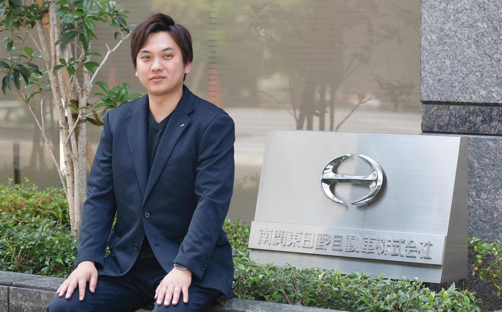 南関東日野自動車株式会社様／「とりあえずExcel」から脱却。毎朝の集計作業がゼロに。全社データ活用基盤の確立で500名規模の展開へ