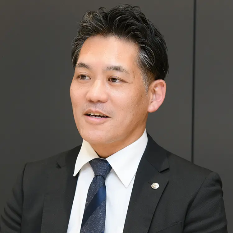 小島 文寛 氏
